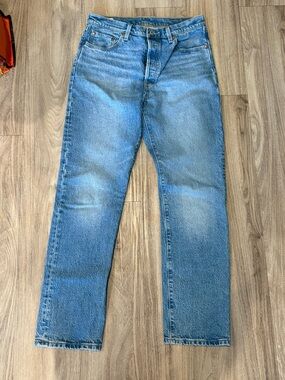 Levi's 501 Light Blue Straight Women’s Jeans